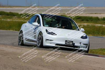 media/Apr-02-2023-Speed Ventures (Sun) [[5e759f4fdb]]/5-Tesla corsa A/session 2 Sunset/